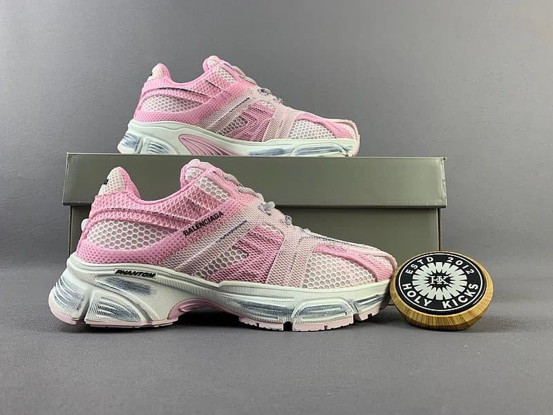 New Balance NB 2002R Phantom — W2E91 5390