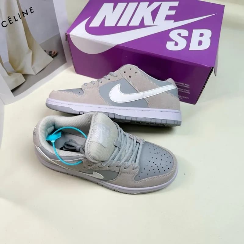 Nike SB Dunk Low Particle Grey