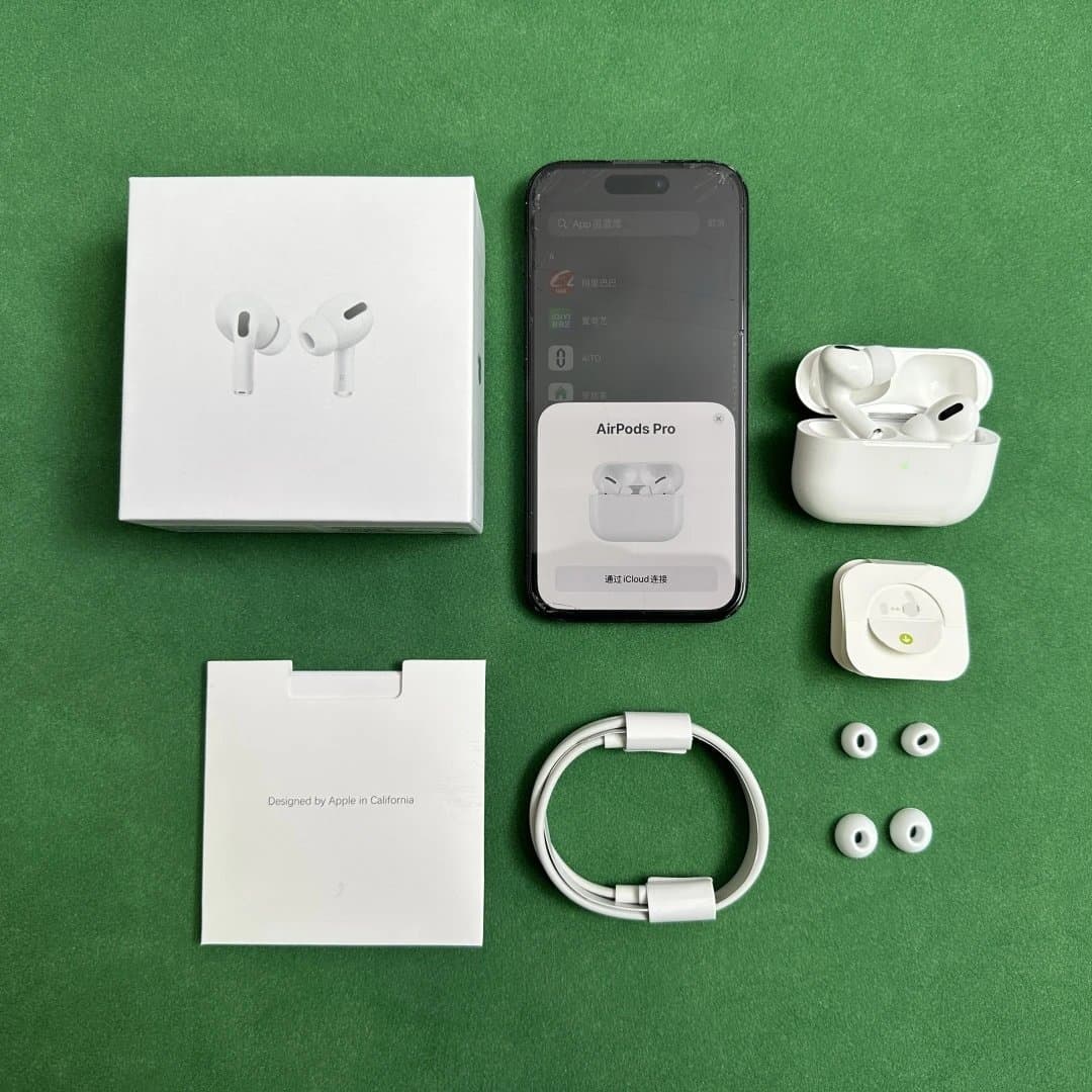 Apple AirPods 3rd Generation — AirPodsPro （三代）