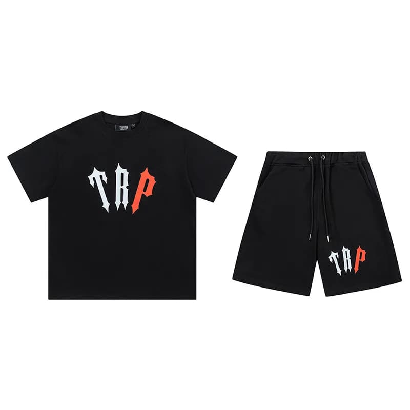 Trapstar Logo Tee & Shorts Set Arch Logo — P719黑色套装