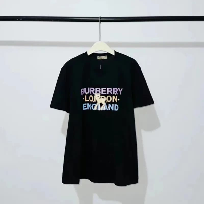 Burberry Equestrian Knight T-Shirt Embroidered Logo — 1