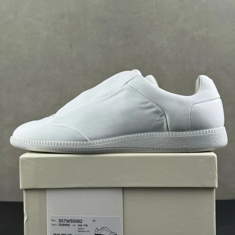Maison Margiela Tabi Sneaker Plain White