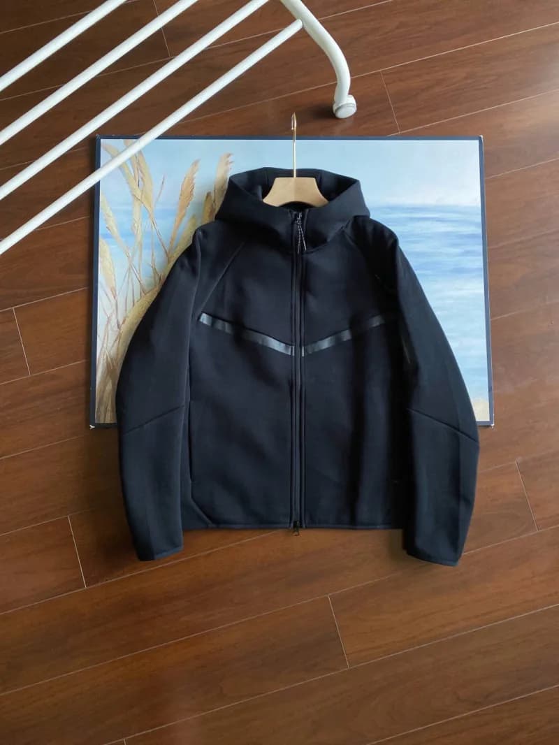 Nike Tech Fleece Hoodie and Joggers China Red — Black coat