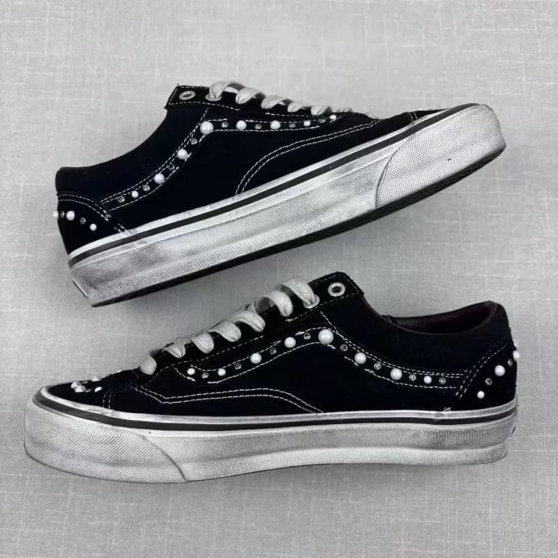 Vans Old Skool Pearl-Embellished