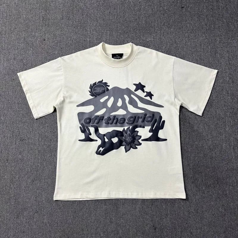 Broken Planet Space Trails Tee Visit the Hills Graphic — T130杏色