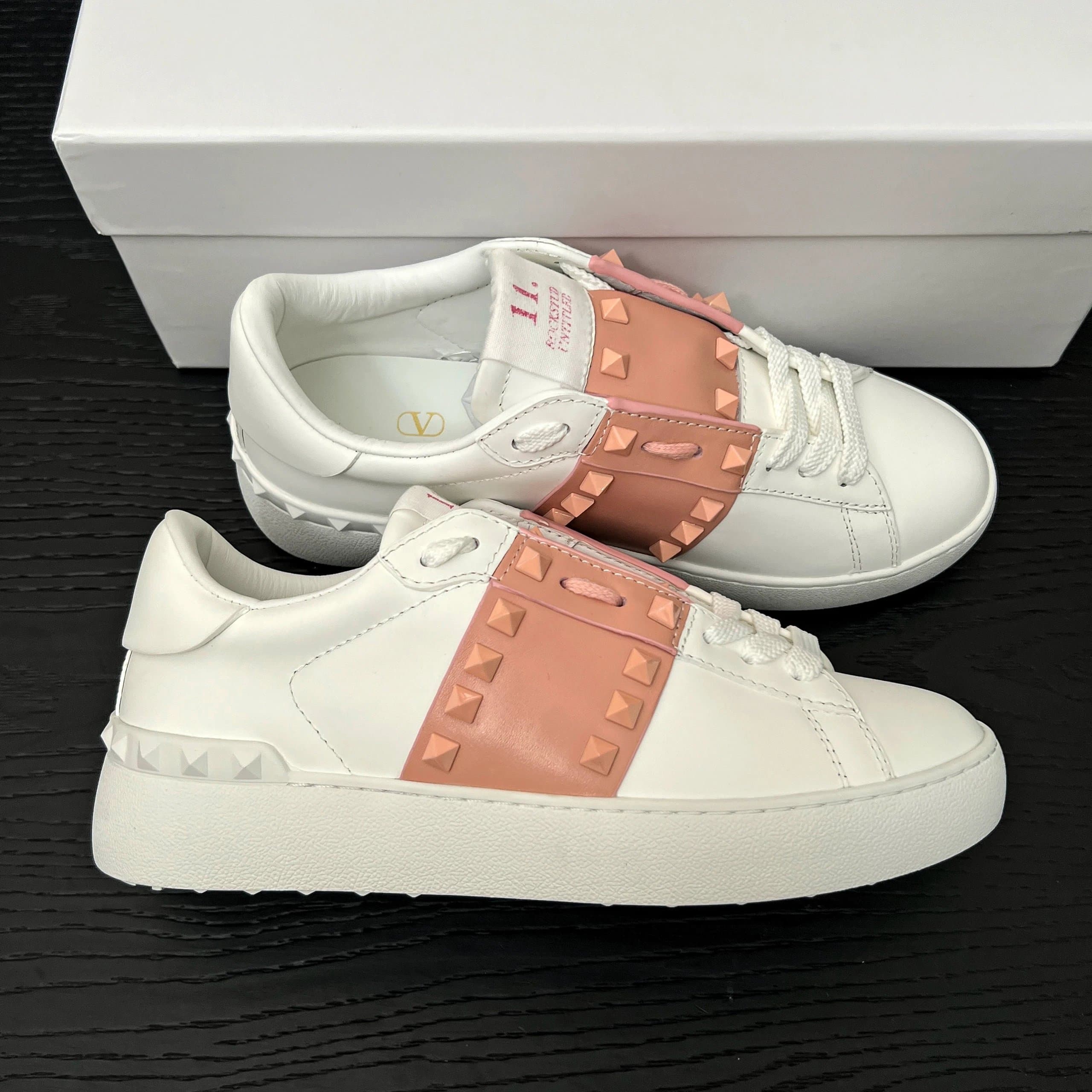 Valentino Rockstud Flat White with Pink Stud Strap