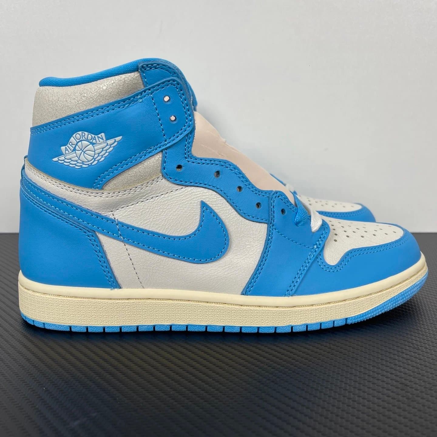Nike × Travis Scott SB Dunk Low Mocha — OG特价版本 · AJ1低帮做旧北卡蓝DZ5485-402