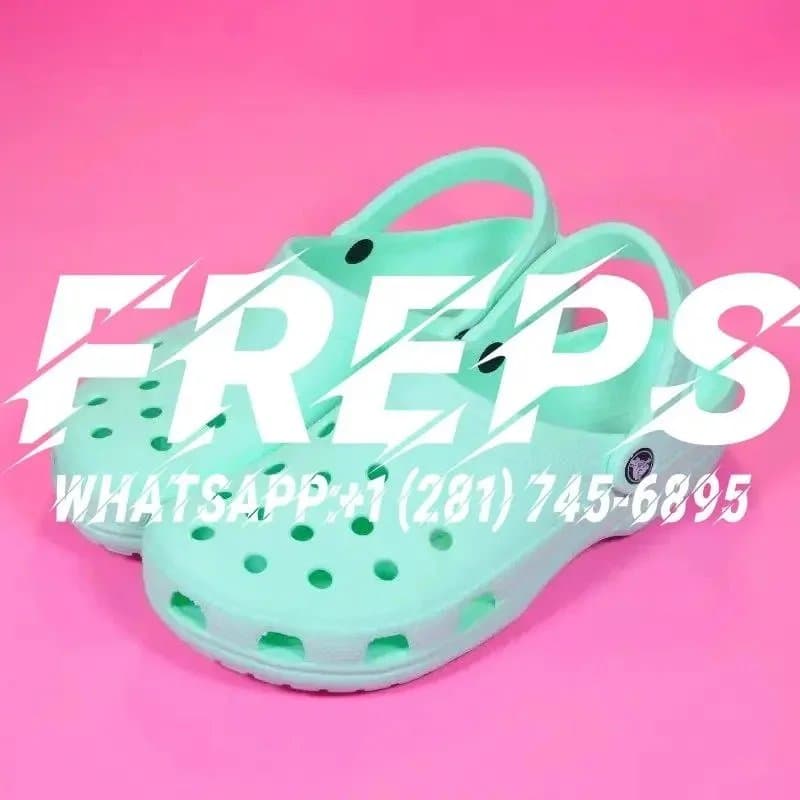 Crocs Classic Clog Mint Green