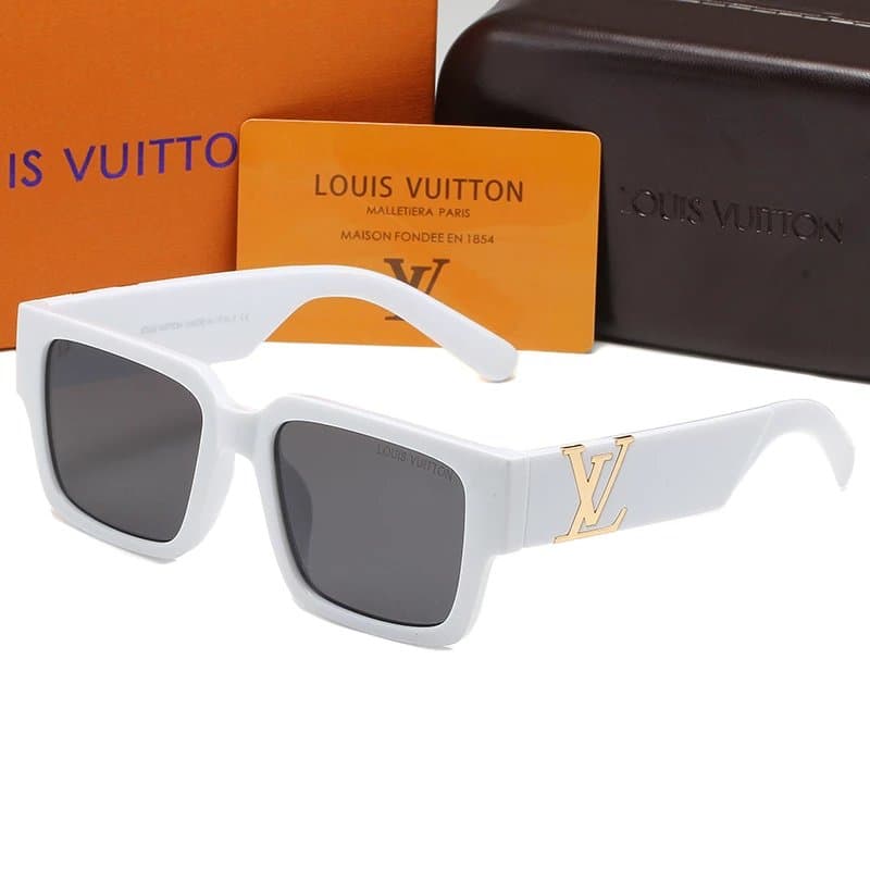 Louis Vuitton Square Sunglasses LV Monogram Frame — 1739-6