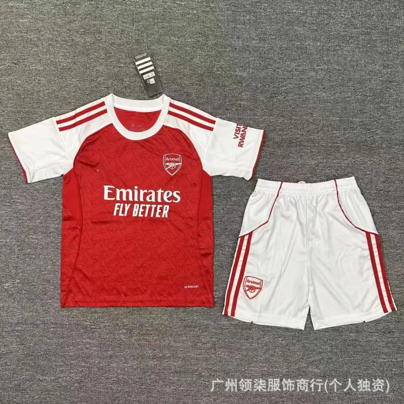 Arsenal Home Kit Emirates Fly Better