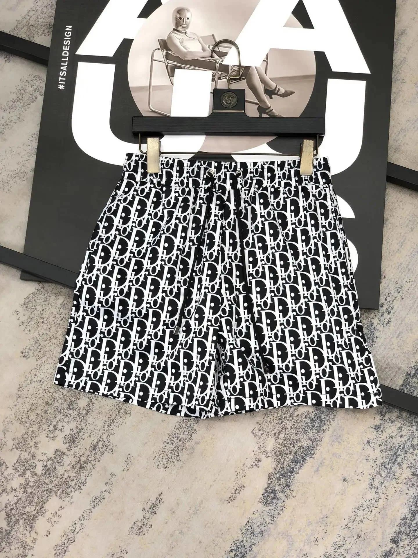 Fear of God Essentials Logo Shorts Essentials — D