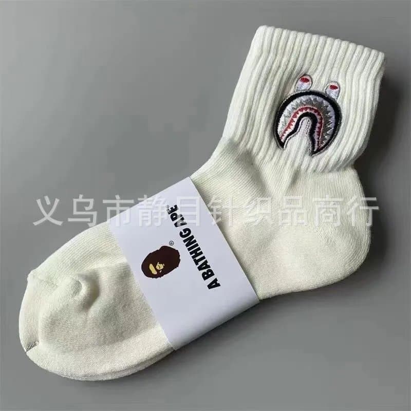 BAPE Crew Sock Shark Embroidery — 毛巾底中筒1