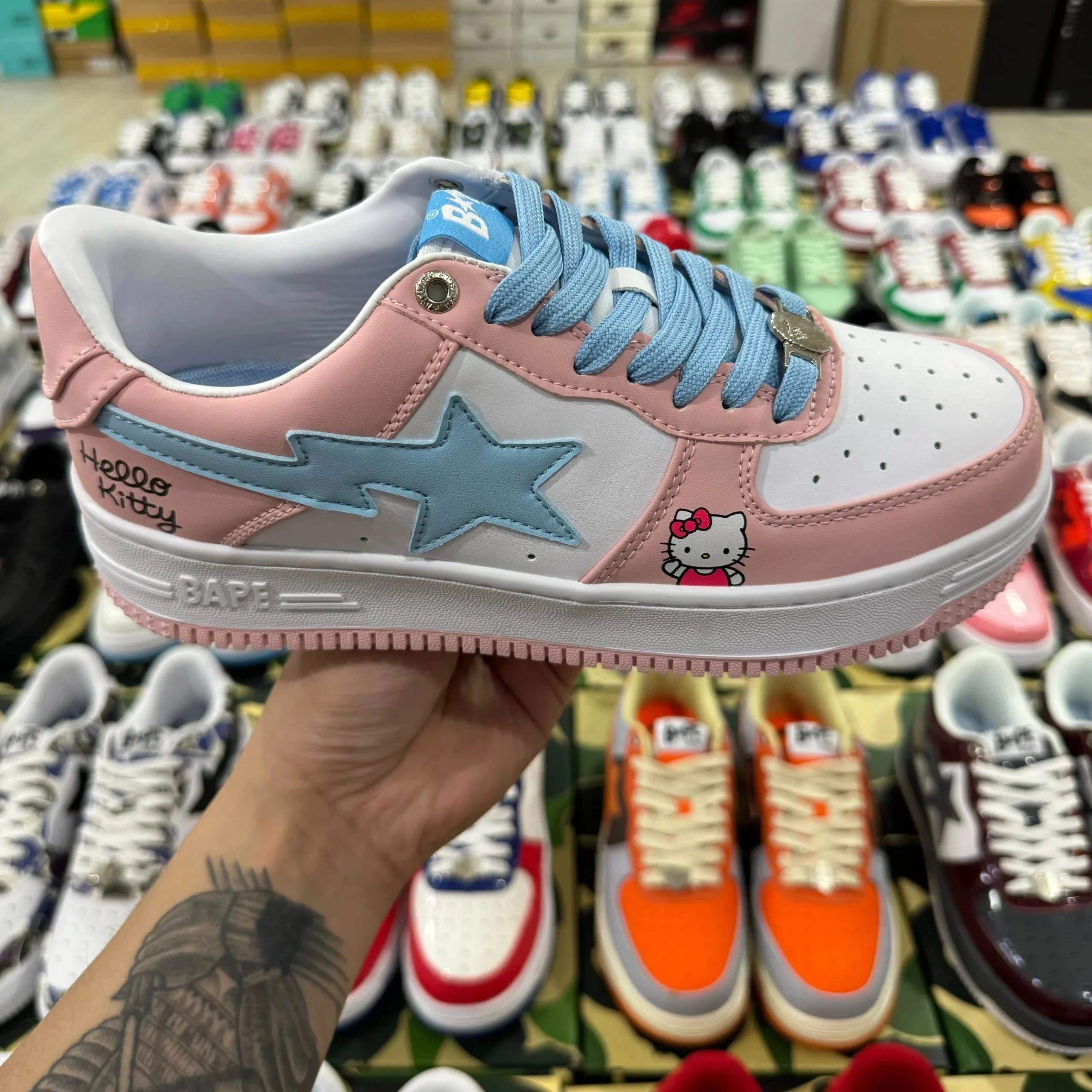 BAPE Sta Hello Kitty