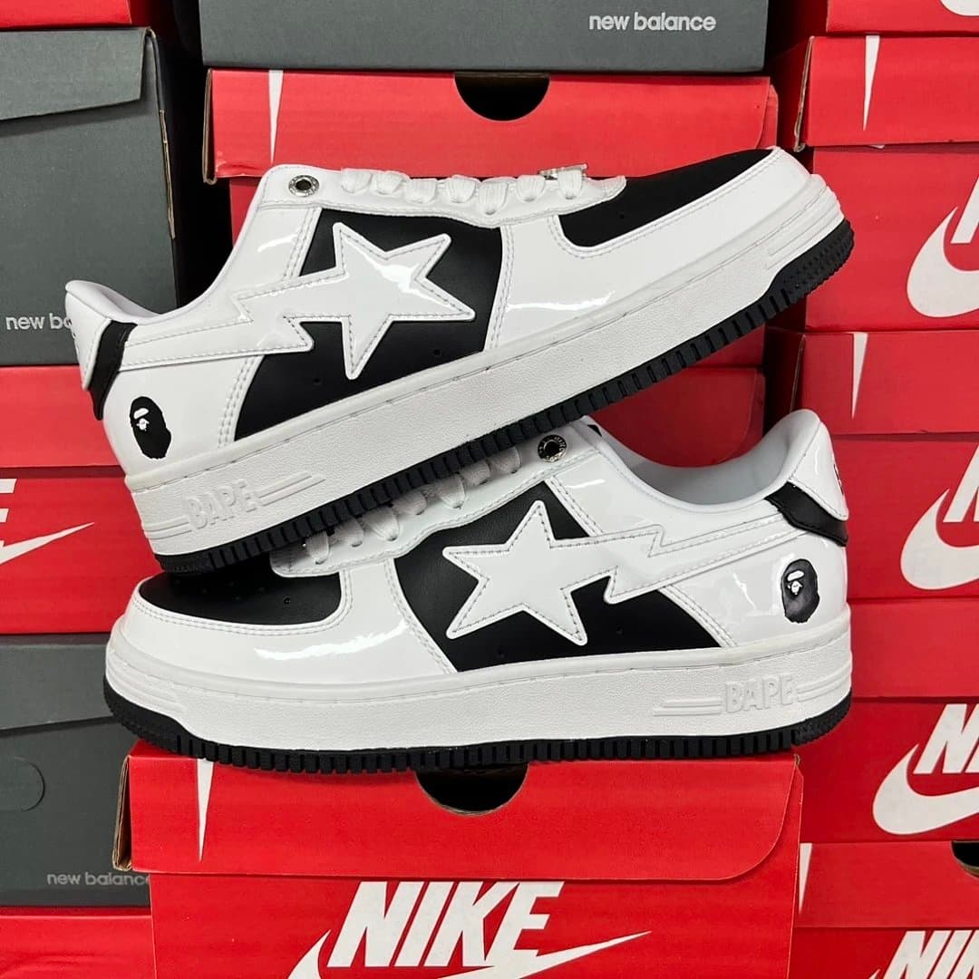 Bape Sta Batman — 白镜面黑皮1K30-191-328