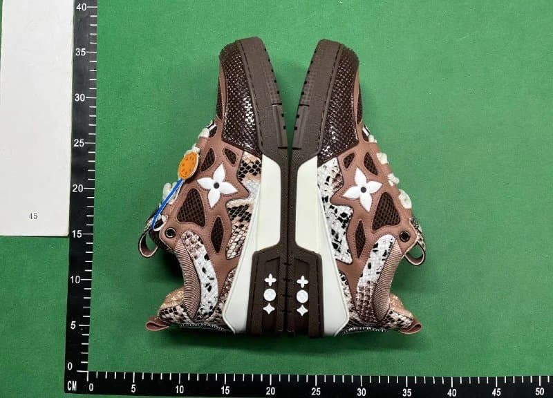 Louis Vuitton LV Trainer Pink Monogram — 20