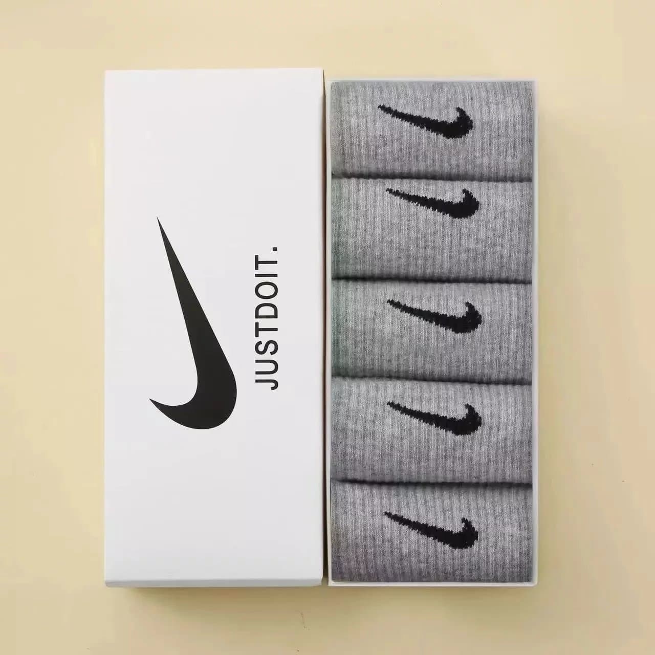 Nike Cushioned Ankle Socks Classic Logo — 5 灰