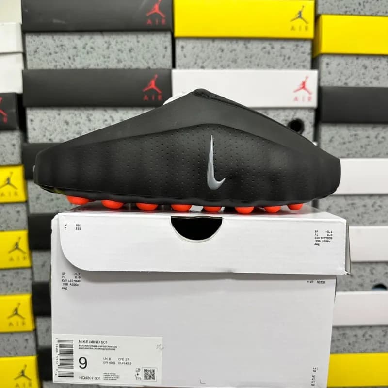 Nike Air VaporMax 001 Black/Orange