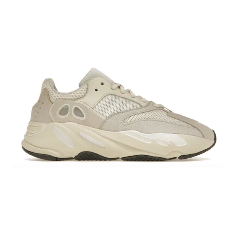 Yeezy 700 Mauve — Analog EG7596