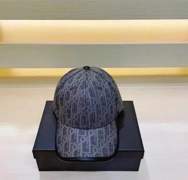 Fendi Baseball Cap FF Monogram — Dior 19-MZ016