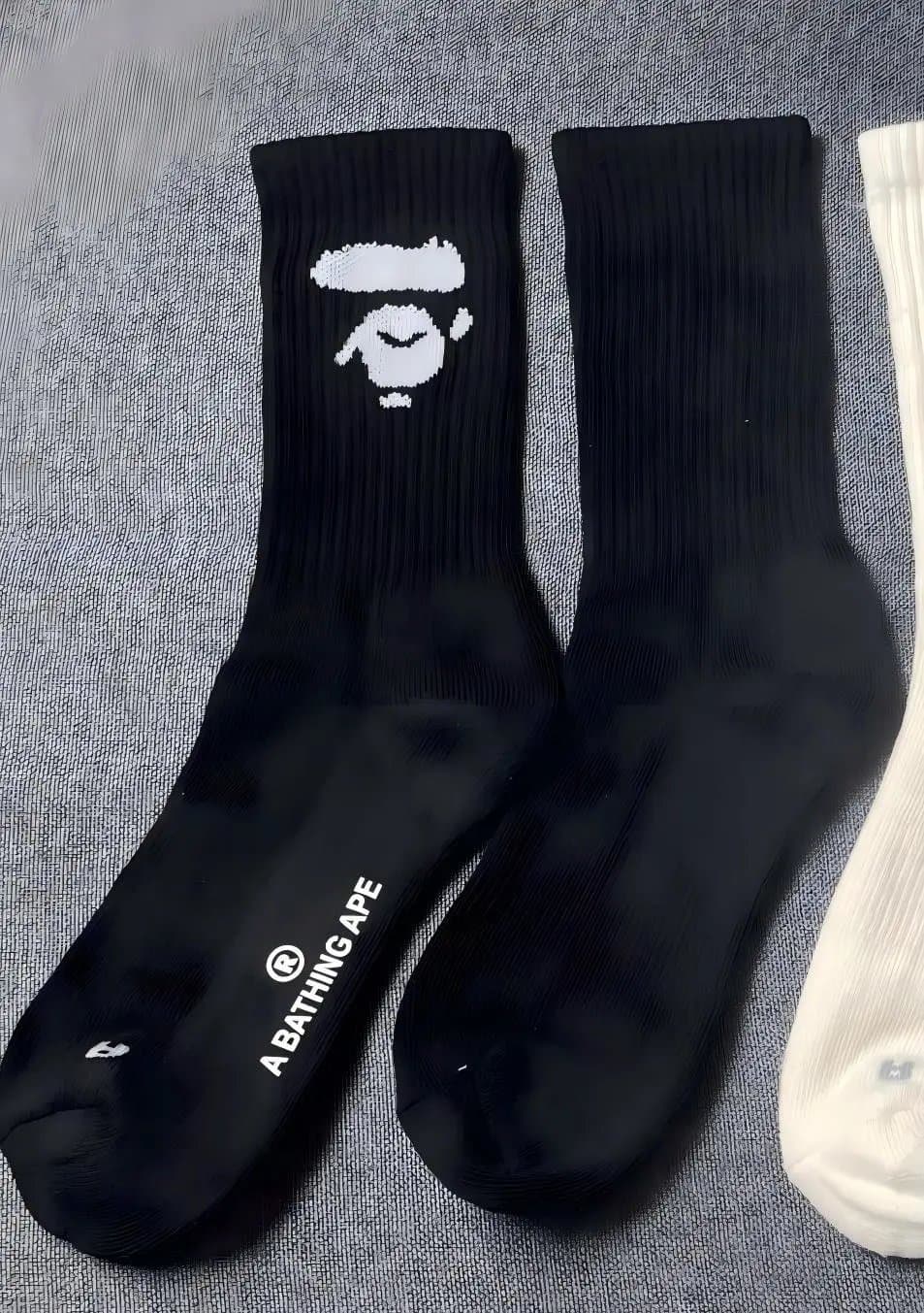 BAPE Crew Socks Ape Head Logo — 猿人黑色