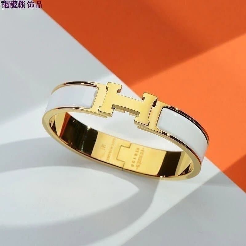 Hermès Clic H Bracelet Enamel Red — 黄金色白珐琅