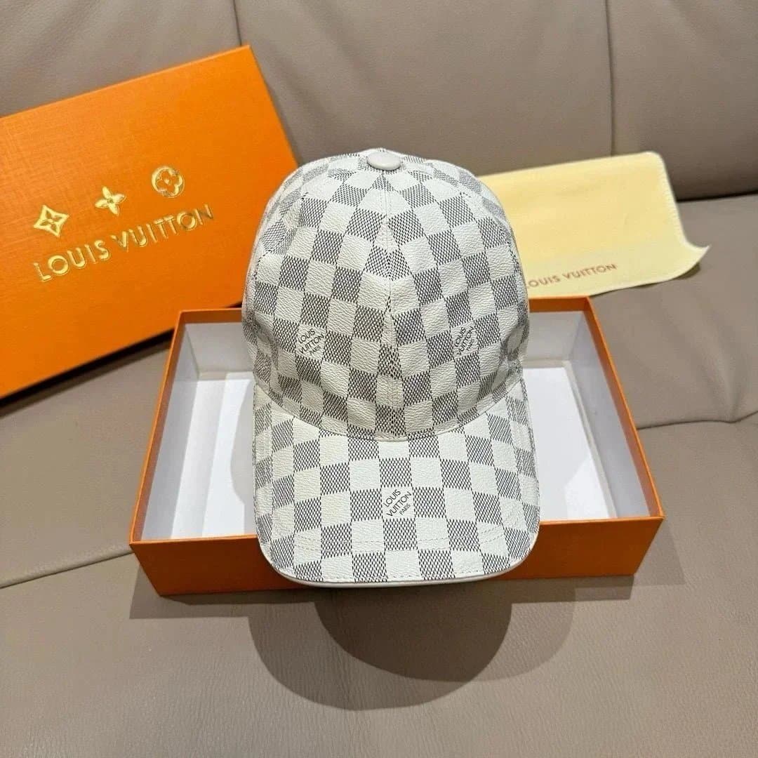 Louis Vuitton Baseball Cap Monogram Canvas — 30