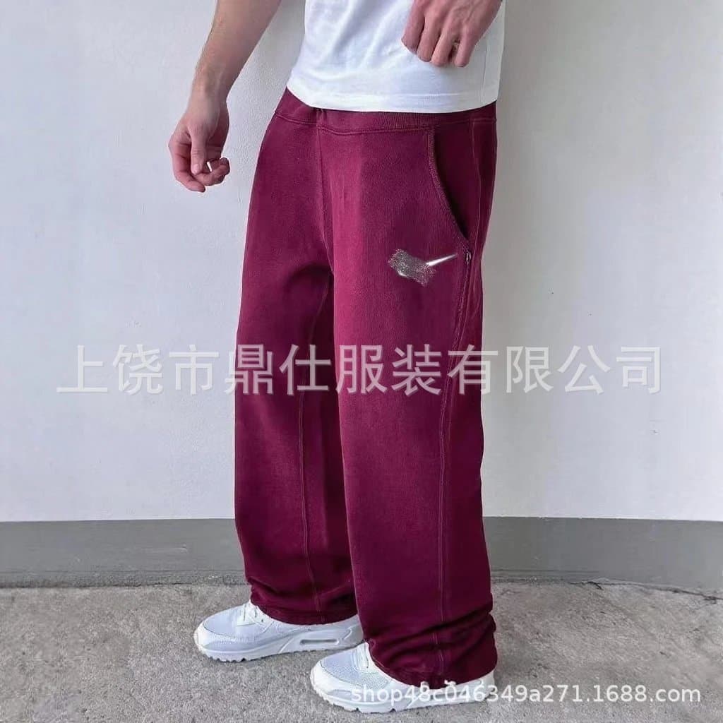 Fear of God Essentials Sweatpants Core — 酒红色