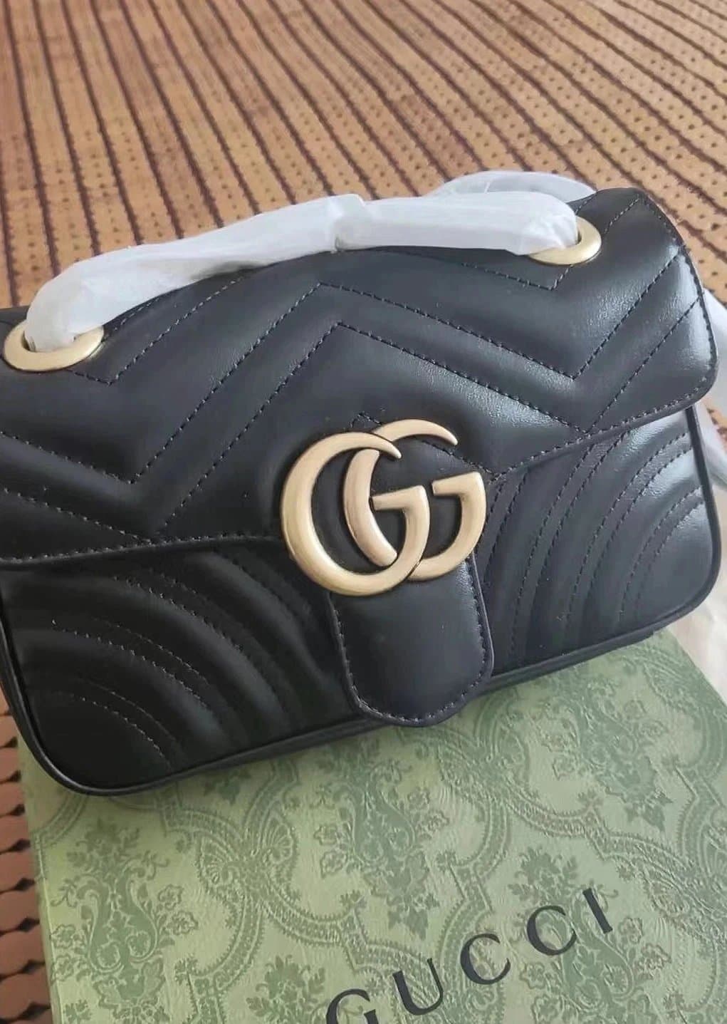 Gucci GG Marmont Mini Matelassé Chevron