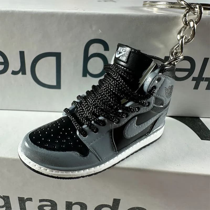 Air Jordan 1 Bred — 108. Shadow gray