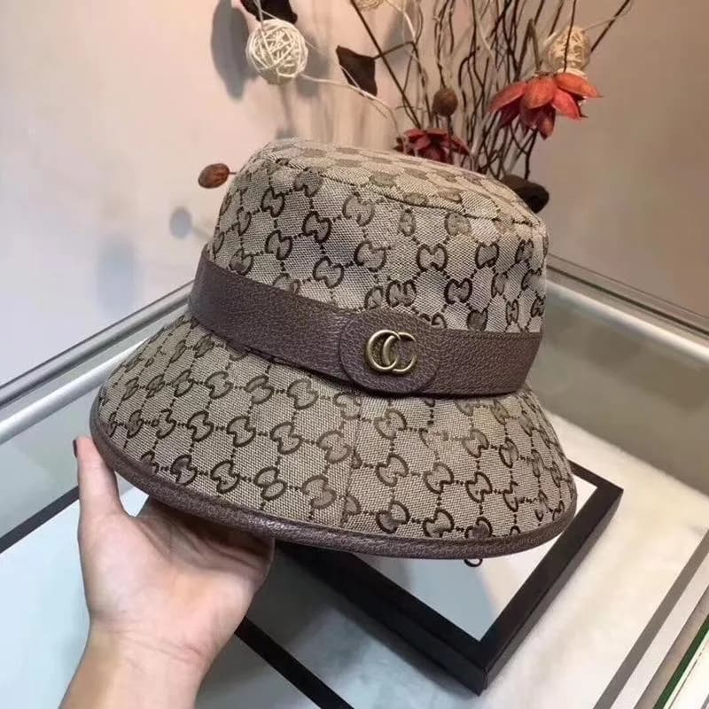 Gucci Bucket Hat GG Monogram Print — Double G fisherman hat khaki