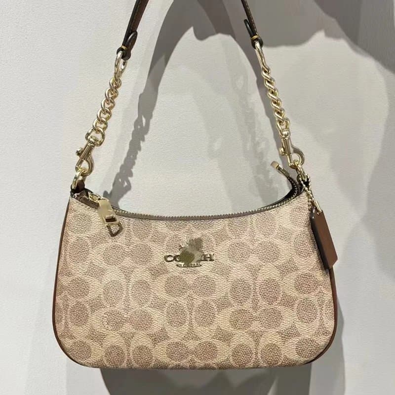 Gucci Shoulder Bag Signature Canvas