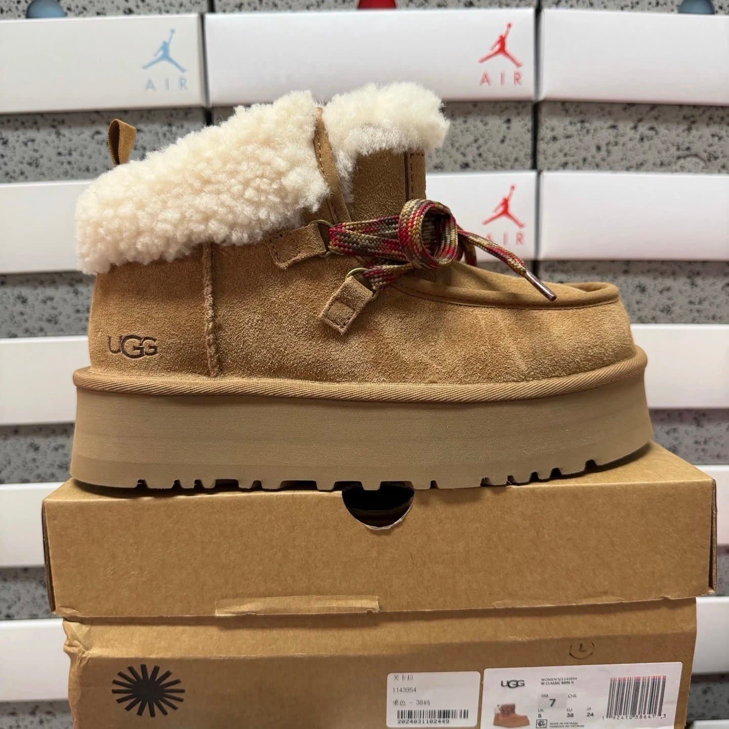UGG Classic Mini II Shearling Lined