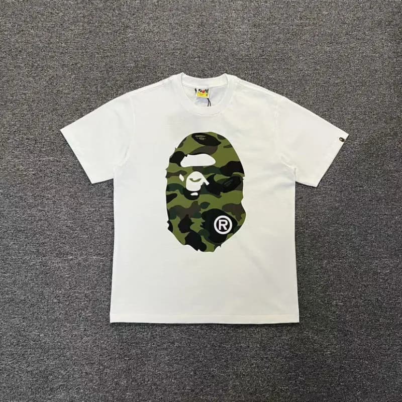 BAPE A Bathing Ape Tee College Logo — 50白色