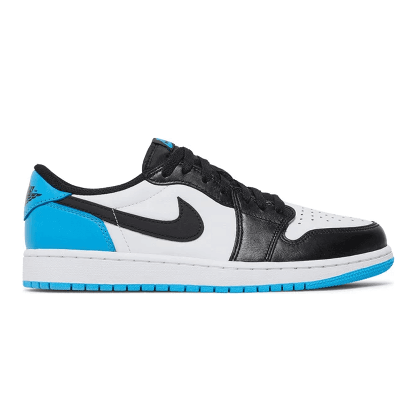 Nike × Travis Scott Dunk Low Cactus Jack — CZ0790-104