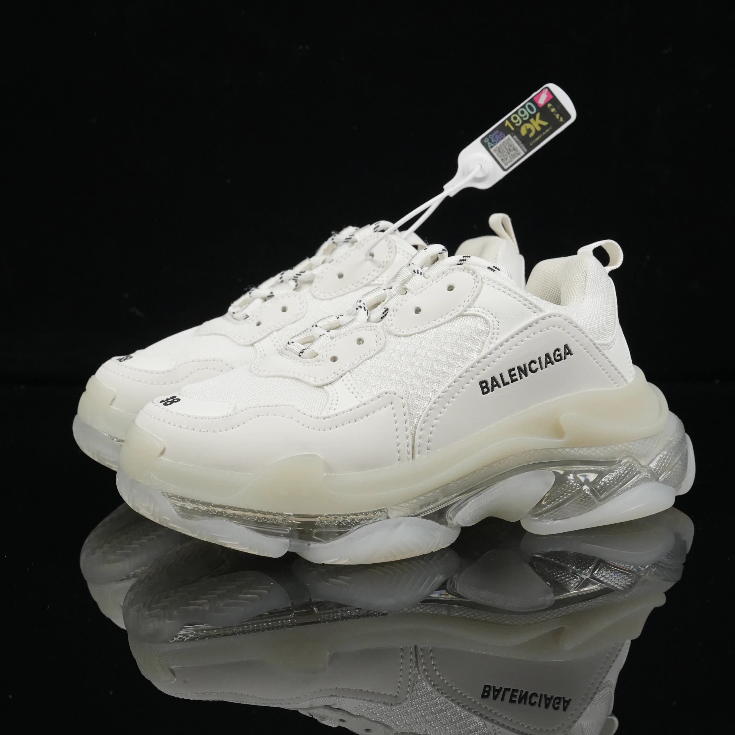 Balenciaga Triple S Triple White