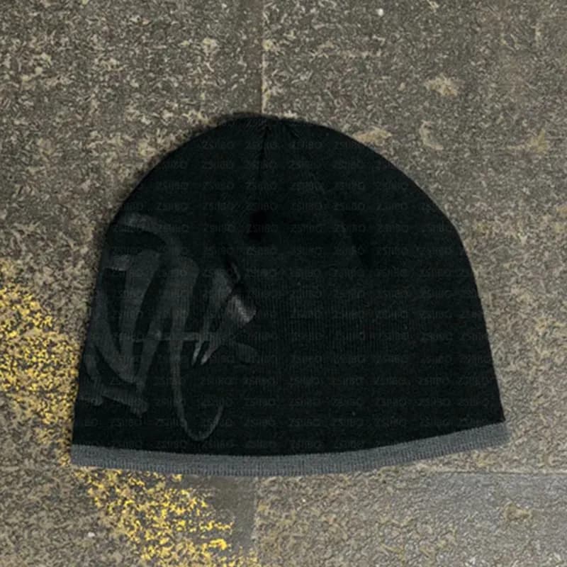Supreme Beanie Graffiti Logo