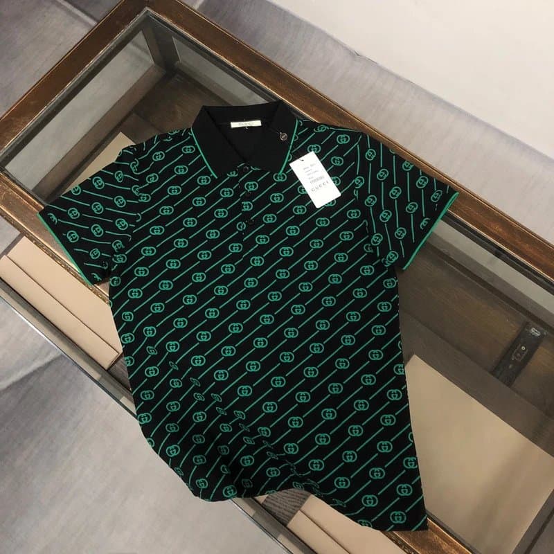 Prada Logo T-Shirt Triangle Logo — 36