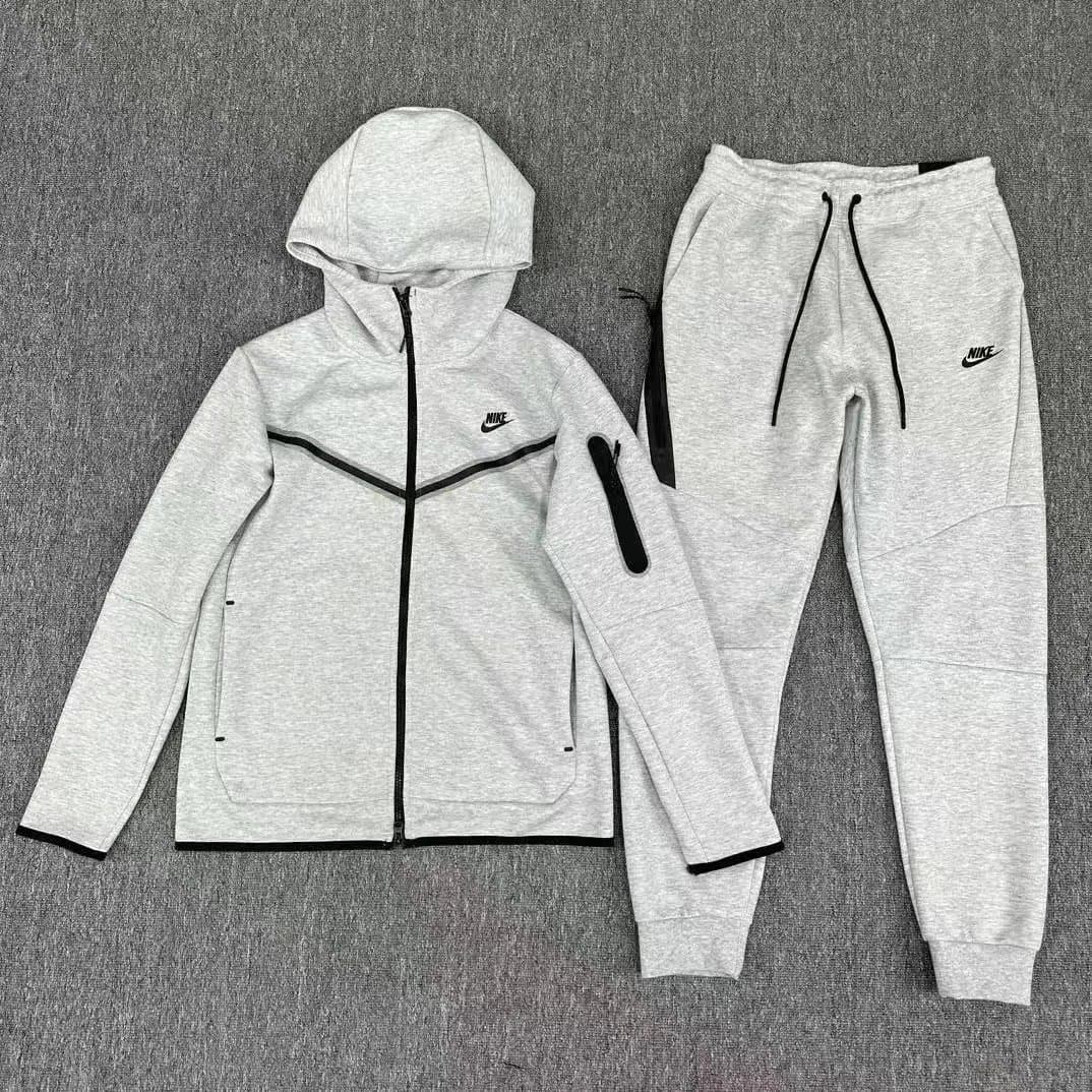 Nike Tech Fleece Hooded Jacket Olive — 33