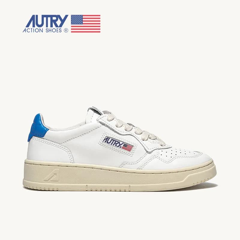 Action Shoes Black with Cream Sole — 白色/蓝尾