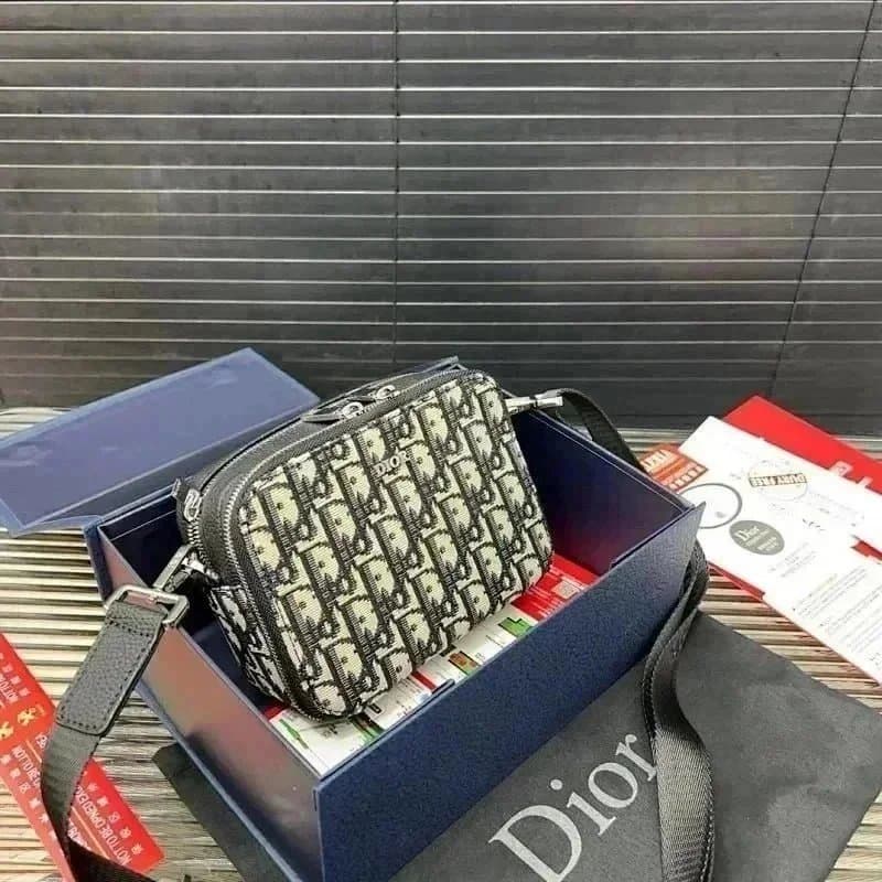 Louis Vuitton Multi Pochette Accessoires Monogram Eclipse — 36