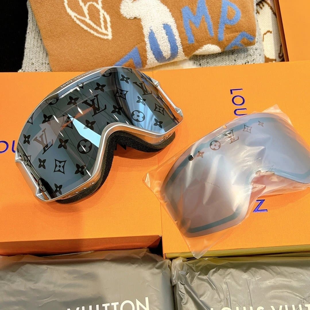 Louis Vuitton Ski Goggles Monogram Print