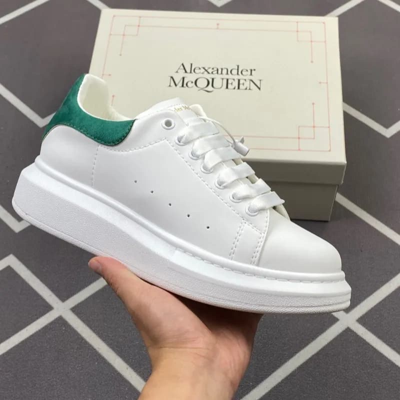 Alexander McQueen Oversized Sneaker White Red — 绿绒尾