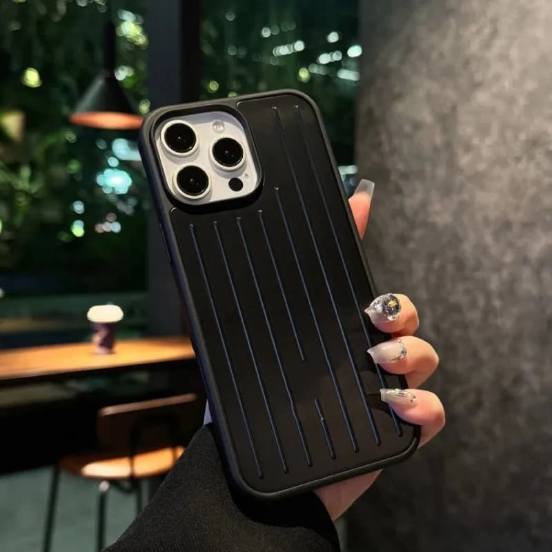 Apple iPhone Case Ribbed Design