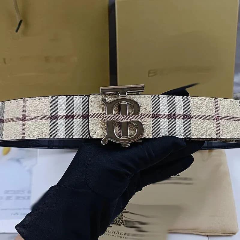 Burberry TB Logo Belt Classic Check