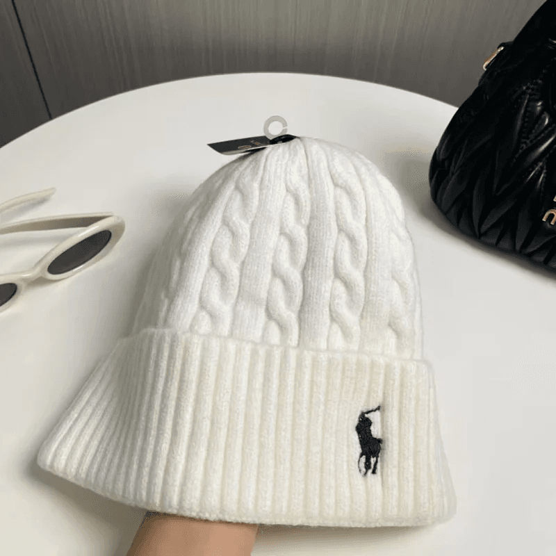 Versace Beanie Monogram Logo Patch — 均码 · 33