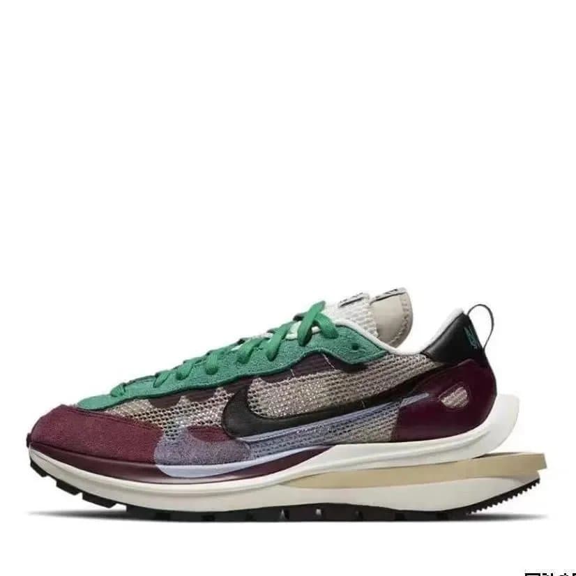 Nike LDWaffle Sacai — EB9