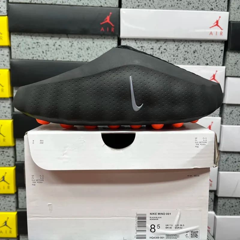 Nike Air Max TN Black/Orange