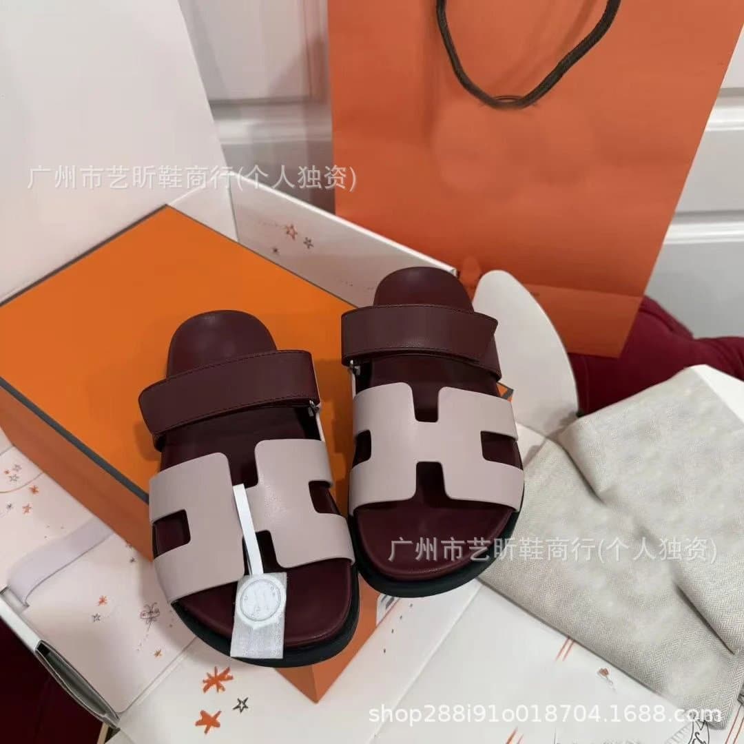 Hermès Oran Sandal H Logo Strap — 米红