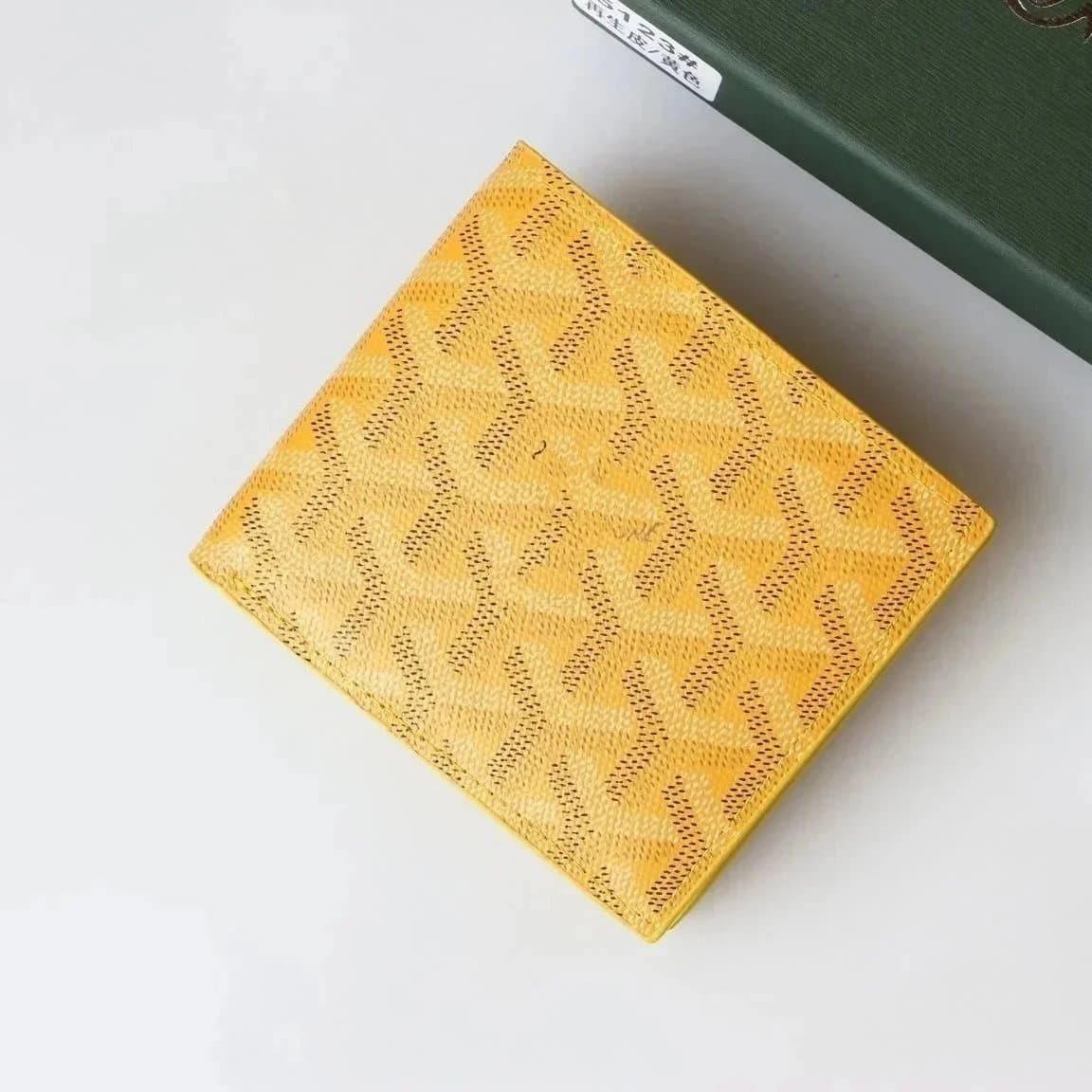 Goyard Card Holder Chevron Pattern — 2