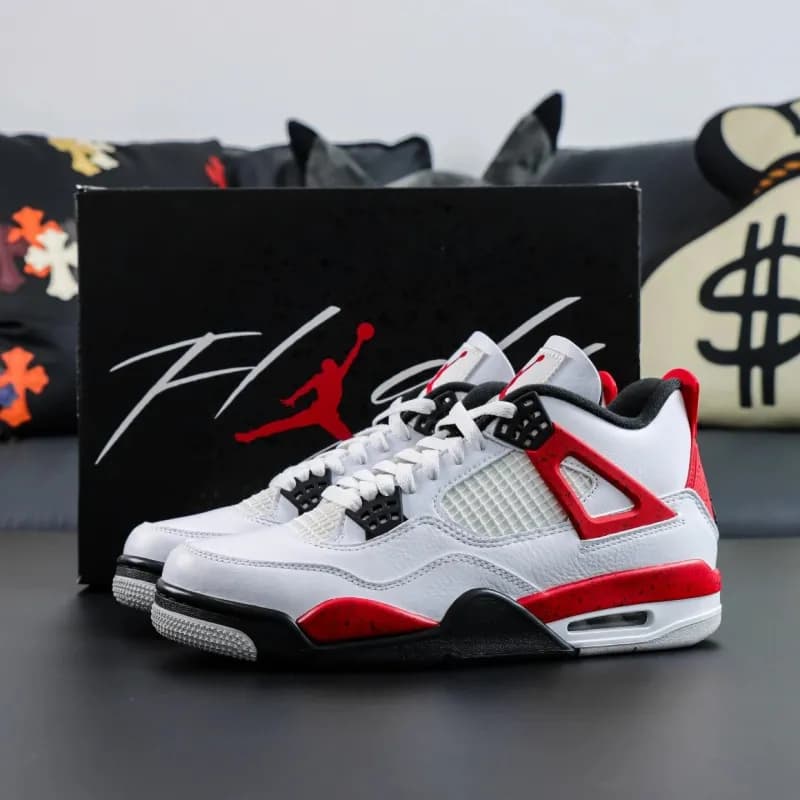 Air Jordan 4 Fire Red